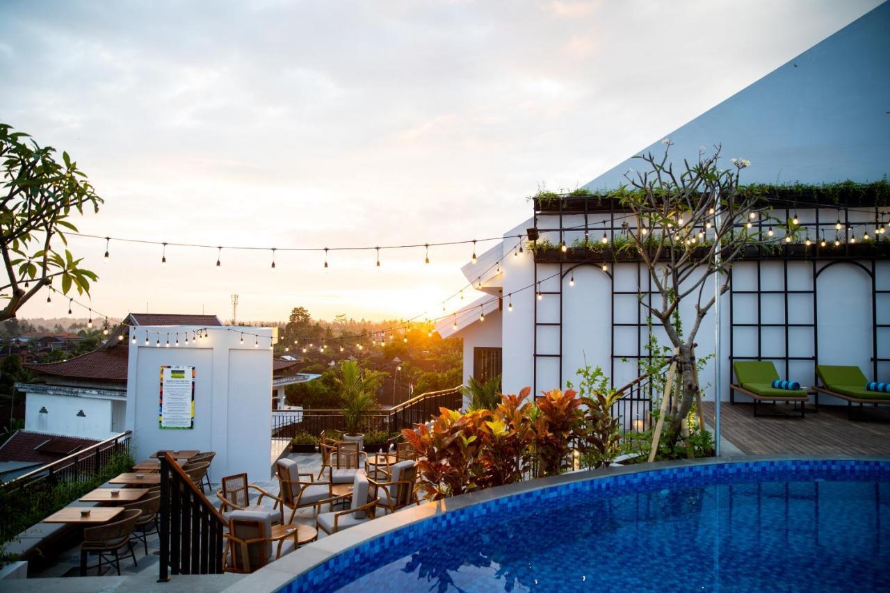 Rv Hotel Gianyar Payangan Exterior foto