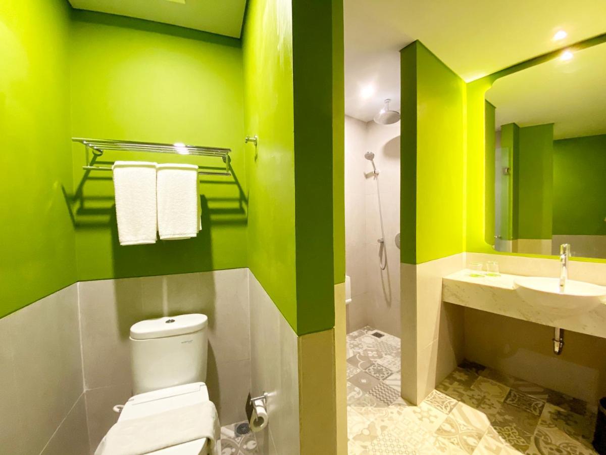 Rv Hotel Gianyar Payangan Exterior foto