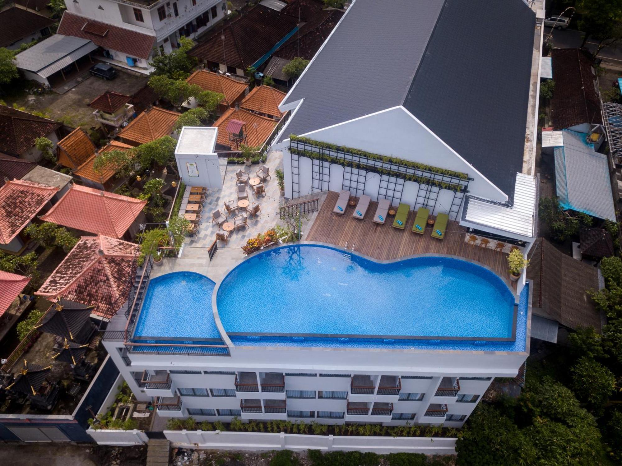 Rv Hotel Gianyar Payangan Exterior foto